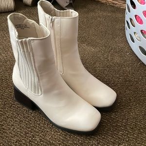 BAMBOO White Heeled Boots
